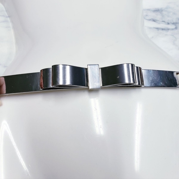 BCBG MaxAzria White & Silver Belt size S - Picture 3 of 13